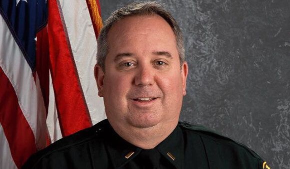 Florida Fraternal Order of Police president suspended, wanted to hire violent cops